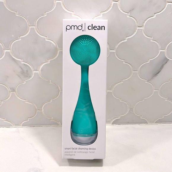 Smart facial cleansing device - Picture 1 of 6